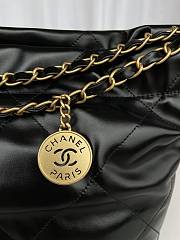 CC 22 Handbag Medium Black Calfskin & Gold-Tone Metal 11154 - 6