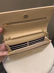 CC WOC Beige Caviar Gold Hardware 19.5cm 5112 - 5