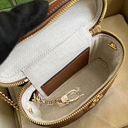 Gucci Cosmetic Bag Light Brown GG Matelassé Leather 11307 - 4