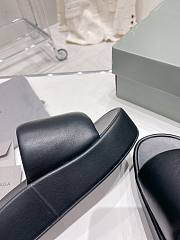 Balenciaga Sandals in White 11386 - 5