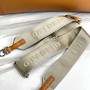 Givenchy Medium 41 Antigona Sport Bag in Caramel Calfskin  - 2