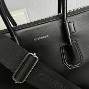 Givenchy Small 33 Antigona Sport Bag in Black Calfskin - 5