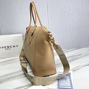 Givenchy Medium 41 Antigona Sport Bag in Natural Beige Calfskin - 6