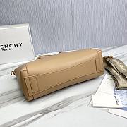 Givenchy Small 33 Antigona Sport Bag in Natural Beige Calfskin - 2
