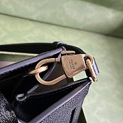Gucci Diana small shoulder bag 27 black leather - 2