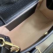 Gucci Diana small shoulder bag 27 black leather - 4
