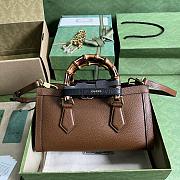 Gucci Diana small shoulder bag 27 brown leather - 3