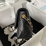 CC 23S Heart Flap Bag Black Leather - 6