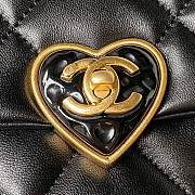 CC 23S Heart Flap Bag Black Leather - 4