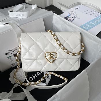 CC 23S Heart Flap Bag White Leather