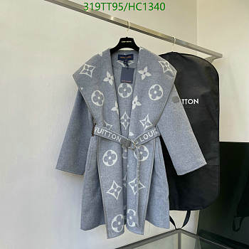 LV coat 11599
