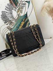 Chanel Jumbo Chevron Flapbag Black Calskin Leather - 5