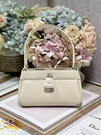 Dior Small Key Bag 22 Cream Leather