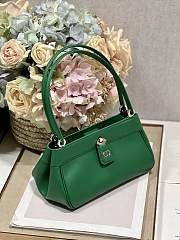 Dior Small Key Bag 22 Green Leather - 6