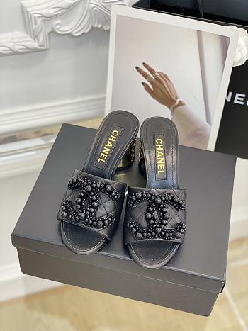 Chanel Black Leather Sandals 11798