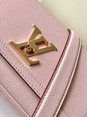 LV LockMe Chain Bag East West Pink - 4