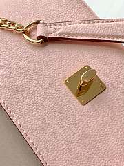 LV LockMe Chain Bag East West Pink - 6