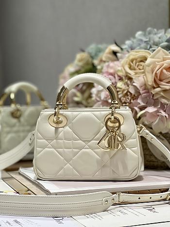 Lady Dior 95.22 Bag White Leather