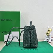 BV Andiamo Small leather tote bag Dark Green - 6