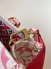LV OnTheGo PM Pink - 5