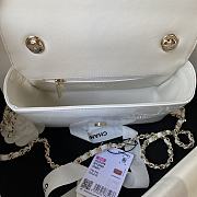 CC Small Flap Bag Patent Calfskin & Gold-Tone Metal White - 2