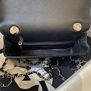CC Small Flap Bag Patent Calfskin & Gold-Tone Metal Black - 4