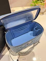 CC Heart Casual Style Denim Vanity Bags Chain  - 5