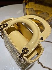 Okify Dior Mini Lady Bag Light Yellow Patent Cannage Calfskin 17cm - 2