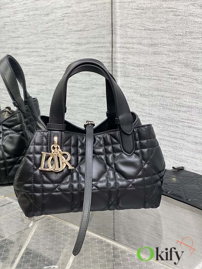 Okify Dior Small Toujours Bag Black Macrocannage Calfskin 23cm - 1