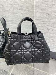 Okify Dior Medium Toujours Bag Black Macrocannage Calfskin 28.5cm - 4