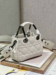 Okify Dior The Lady 95.22 White Silver Hardware 23cm - 5
