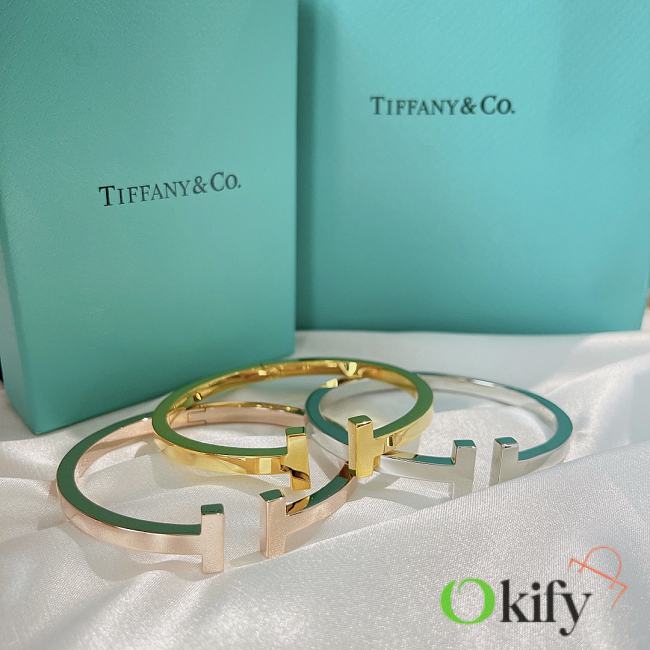 Okify Tiffany T Square Bracelet in 18k  - 1