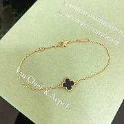 Okify VCA Sweet Alhambra Bracelet Yellow Gold Black Mother Of Pearl - 3