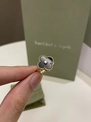 Okify VCA Vintage Alhambra Ring Black Onyx Round Diamond Yellow Gold - 6