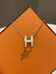 Okify Hermes Pop H Necklace White - 1