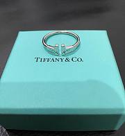 Okify Tiffany T Wire Ring in 18k Silver - 1