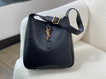 Okify YSL Le 5 A 7 Supple Small Grained Leather Black