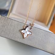Okify LV Color Blossom Star Pendant Necklace Rose Gold White Mother Of Pearl Q93521 - 5