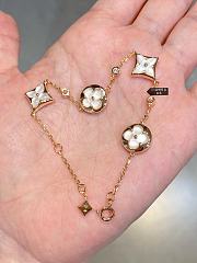 Okify LV Color Blossom BB Multi Motifs Bracelet White Mother Of Pearl and Diamonds - 1