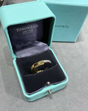 Okify Tiffany Lock Ring in Yellow and White Gold with Diamonds