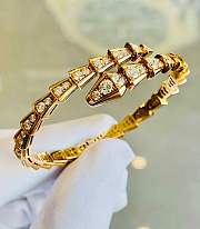 Okify Bvlgari Serpenti Viper 18 KT Yellow Gold Bracelet with Pave Diamonds - 3