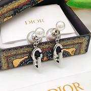 Okify Dior Tribales Earrings Silver Finish Metal and White Resin Pearls - 3