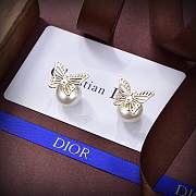Okify Dior Special Packaging Tribales Earrings Gold Finish Metal and White Resin Pearls - 2