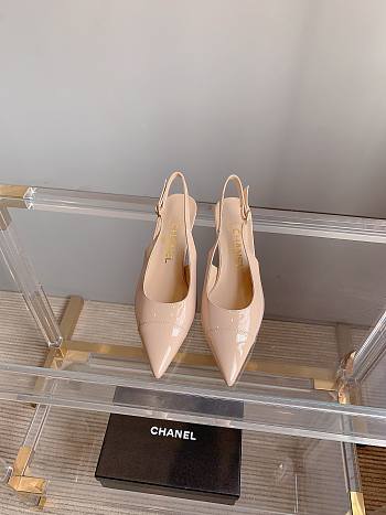 Okify Chanel Classic Sling Back Thick Heel Sandals Beige