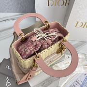Okify Medium Lady Dior Bag Natural Wicker And Pink Dior Oblique Jacquard - 2