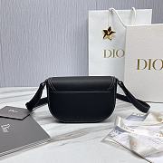 Okify Dior Essentials Saddle Pouch With Strap Black Grained Calfskin - 5