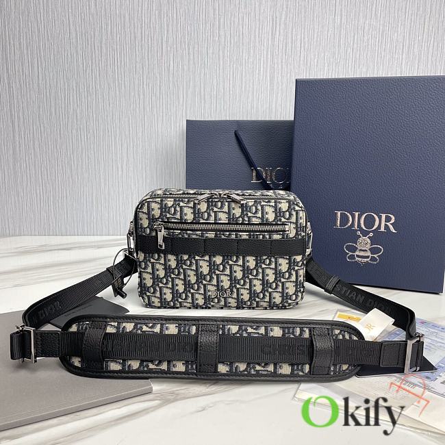 Okify Safari Bag With Strap Beige And Black Dior Oblique Jacquard - 1
