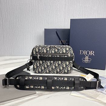 Okify Safari Bag With Strap Beige And Black Dior Oblique Jacquard