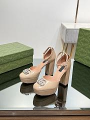 Okify Gucci Platform Pump With Double G Beige Patent Leather - 1
