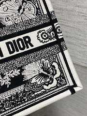 Okify Small Dior Book Tote Black And White Butterfly Bandana Embroidery - 2